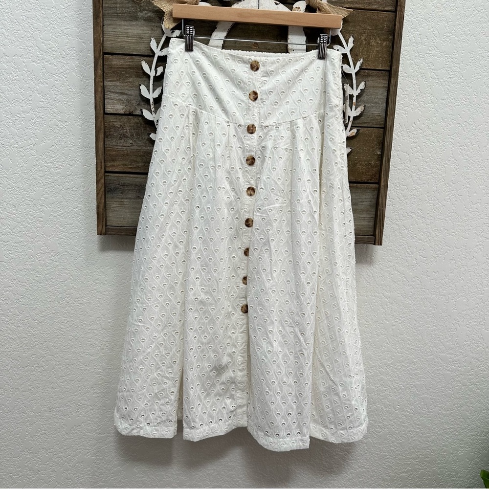 Anthropologie Maeve white‎ eyelet midi skirt button front size 10 NWT